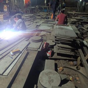 Find top-quality stainless steel sheets, plates, and coils in various grades like 304L, 316L, 321, 347, and 904L, including Duplex Steel and Nickel Alloys (Inconel, Monel, Incoloy, Hastelloy). Perfect for use in construction, marine, food processing, and petrochemical industries. Raj Metals offers durability and precision at the best rates."